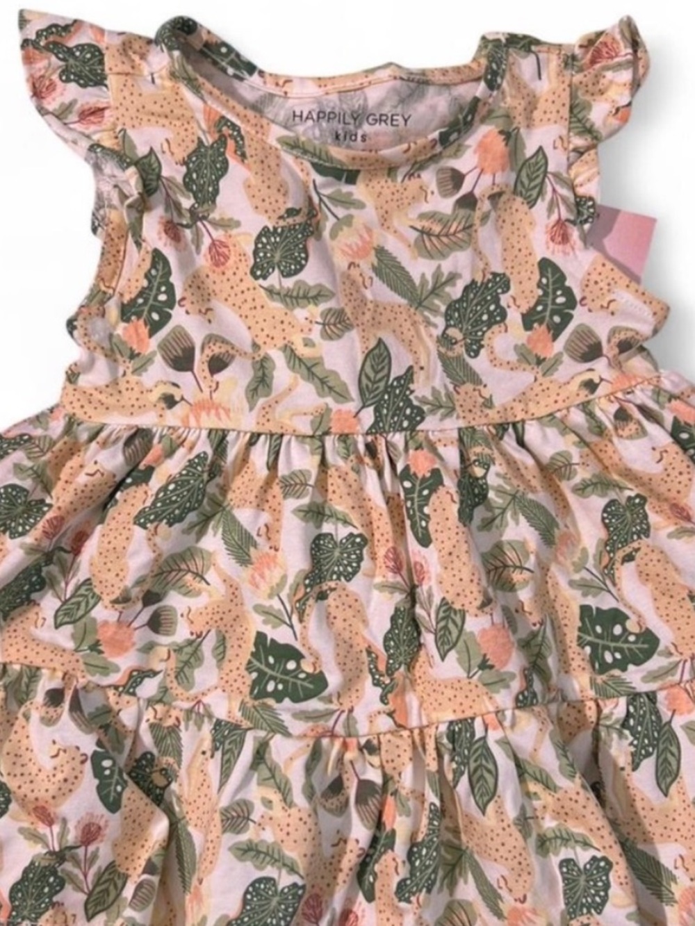 NWT✨Floral Kids Dress with Adorable Pattern